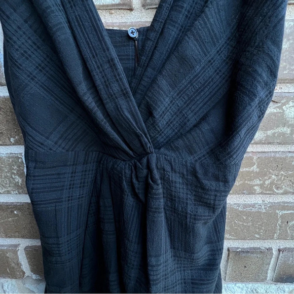 Wilfred Pursuit Camisole Twist-Front V-Neck Spaghetti Strap Top Sz XX-Sm… - Picture 7 of 10